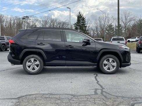 Used 2024 Toyota RAV4 XLE image 6