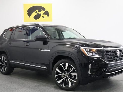 New 2026 Volkswagen Atlas SEL Premium R-Line AWD/4WD image 2