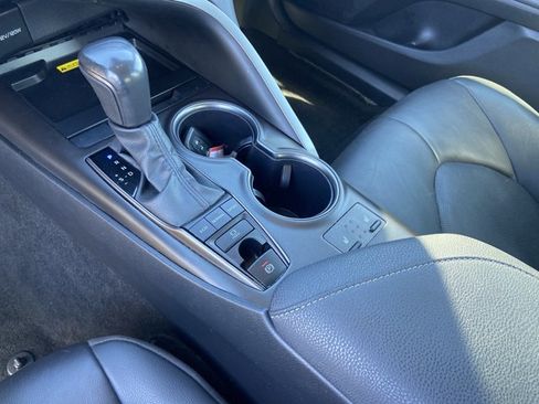 Used 2024 Toyota Camry XSE image 40