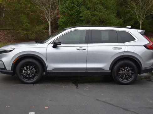 Certified 2025 Honda CR-V Sport-L image 30