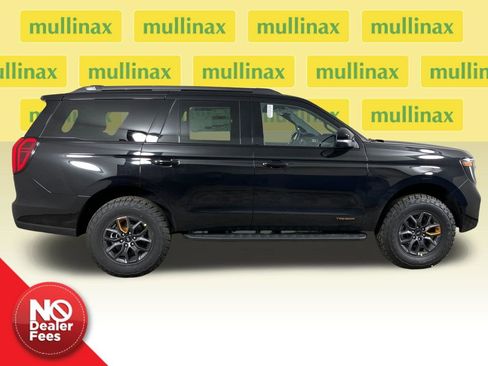New 2026 Ford Expedition Tremor AWD/4WD image 2