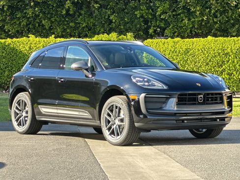 New 2026 Porsche Macan Turbo image 10