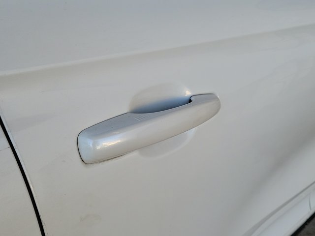 Certified 2023 Lincoln Corsair Reserve w/ Jet Appearance Package FWD image 4