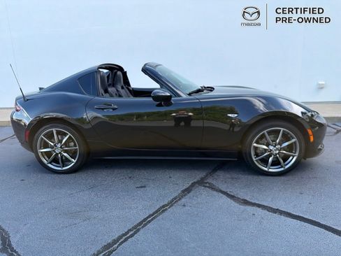 Used 2022 MAZDA MX-5 Miata RF Grand Touring RWD image 10