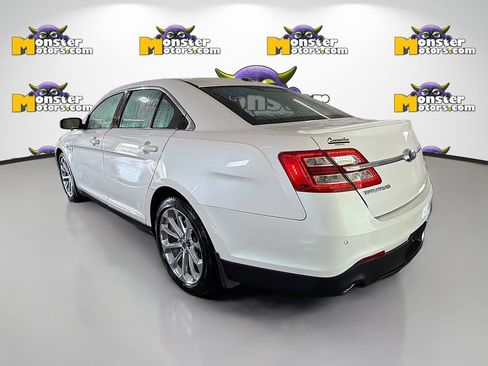 Used 2018 Ford Taurus Limited AWD/4WD image 6