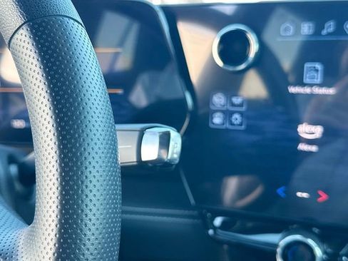 New 2025 Chevrolet Blazer EV LT image 16