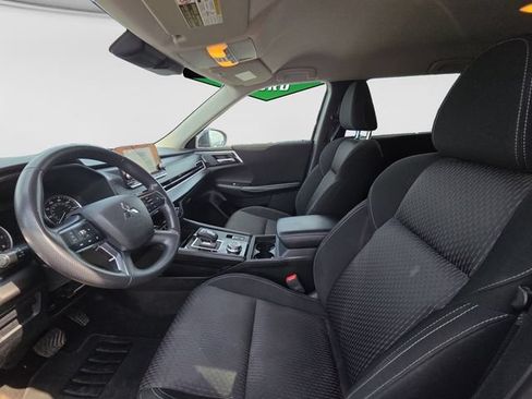 Used 2022 Mitsubishi Outlander ES AWD/4WD image 30