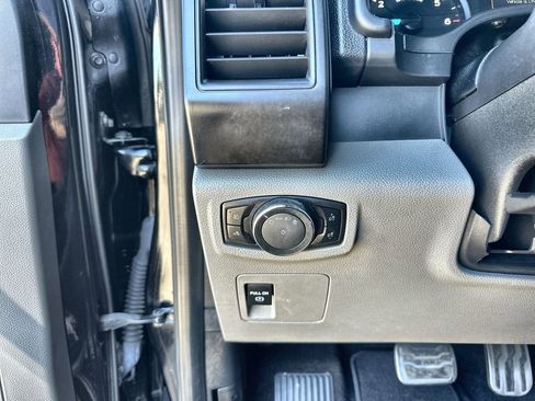 Used 2020 Ford F150 XL w/ Equipment Group 101A Mid image 17