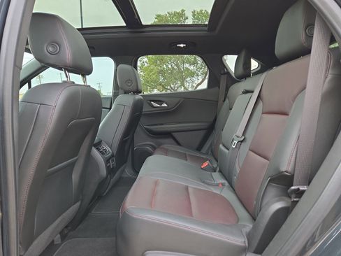 Used 2019 Chevrolet Blazer RS FWD image 13