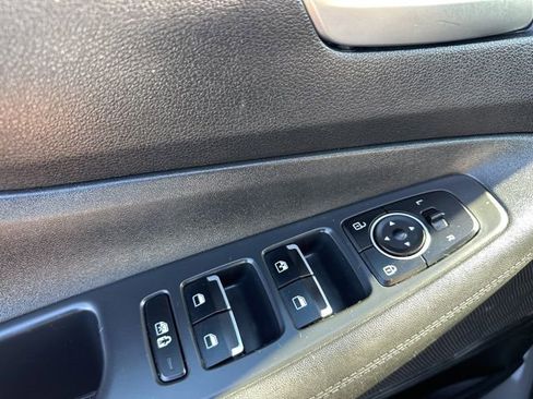 Used 2023 Hyundai Santa Fe SE image 21