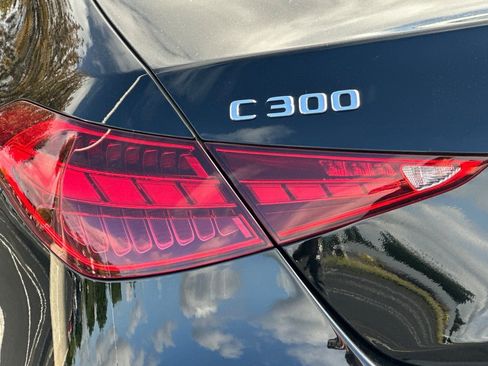 Used 2025 Mercedes-Benz C 300 Sedan image 46