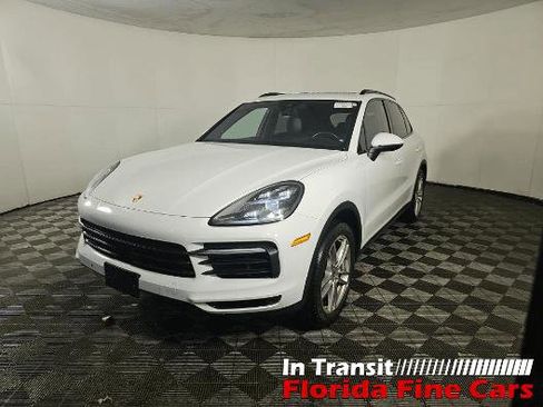 Used 2019 Porsche Cayenne image 2