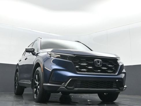 Certified 2025 Honda CR-V Sport image 5