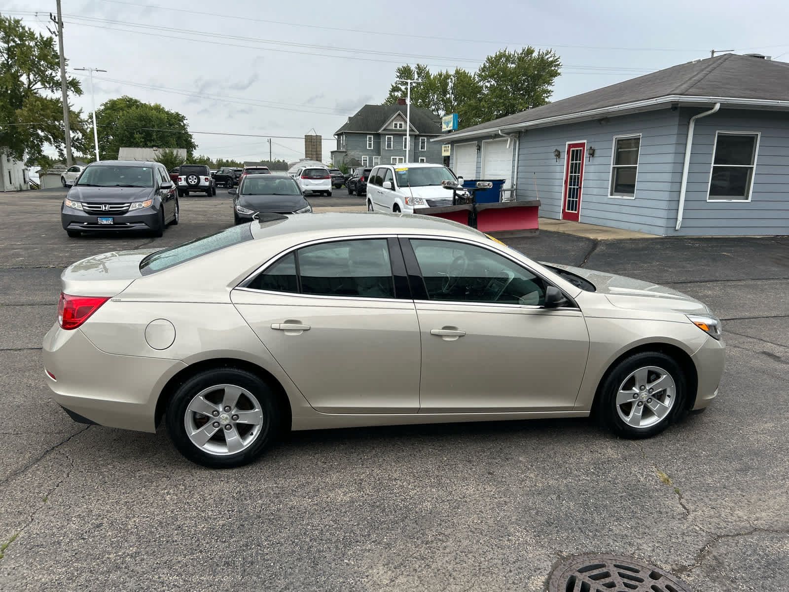 Used 2015 Chevrolet Malibu LS FWD image 2