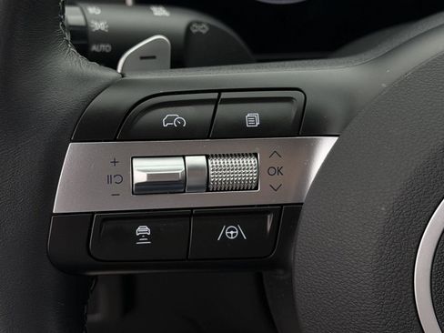 Certified 2025 Hyundai Sonata SEL image 17