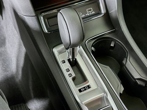 Used 2024 Subaru Ascent Premium w/ Convenience Package image 24