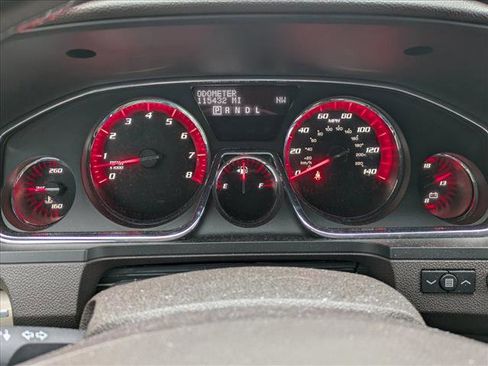 Used 2016 GMC Acadia Denali image 11