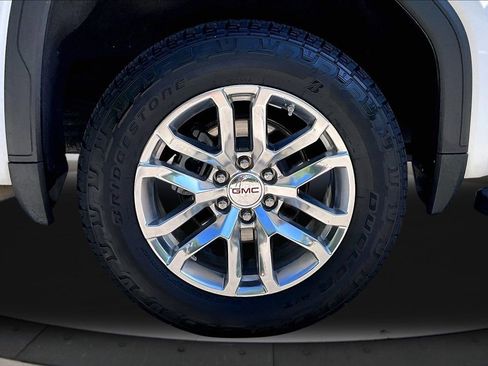 Used 2020 GMC Sierra 1500 SLT w/ SLT Premium Plus Package AWD/4WD image 35