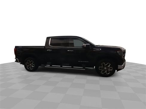 Certified 2023 GMC Sierra 1500 SLT w/ SLT Premium Package image 17