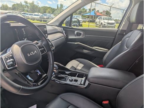 Used 2023 Kia Sorento SX FWD image 15