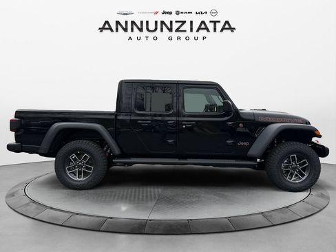 New 2026 Jeep Gladiator Mojave w/ Technology Group AWD/4WD image 6