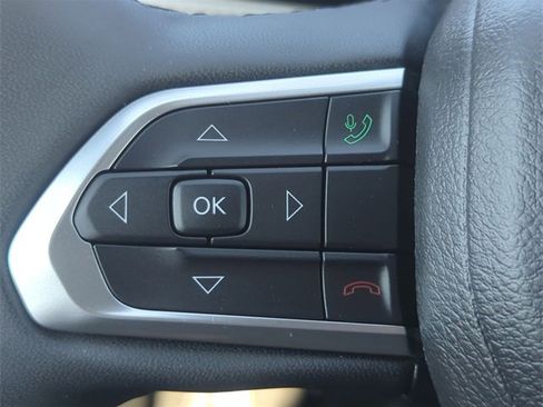 Certified 2024 Jeep Compass Limited image 15