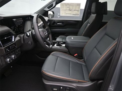 New 2026 GMC Yukon XL AT4 w/ AT4 Premium Plus Package image 10