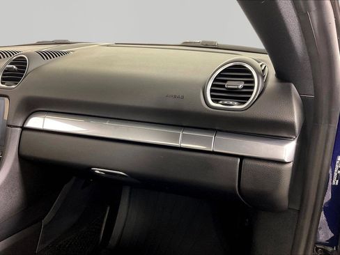 Used 2023 Porsche 718 Cayman RWD image 14