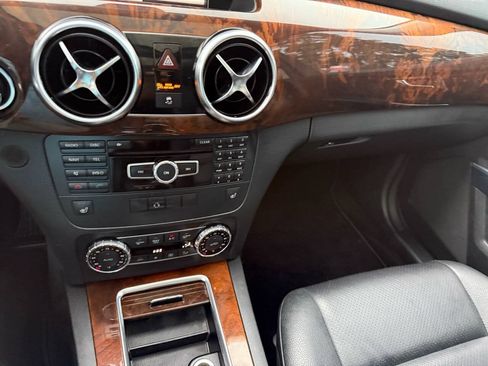Used 2014 Mercedes-Benz GLK 250 BlueTEC 4MATIC image 37