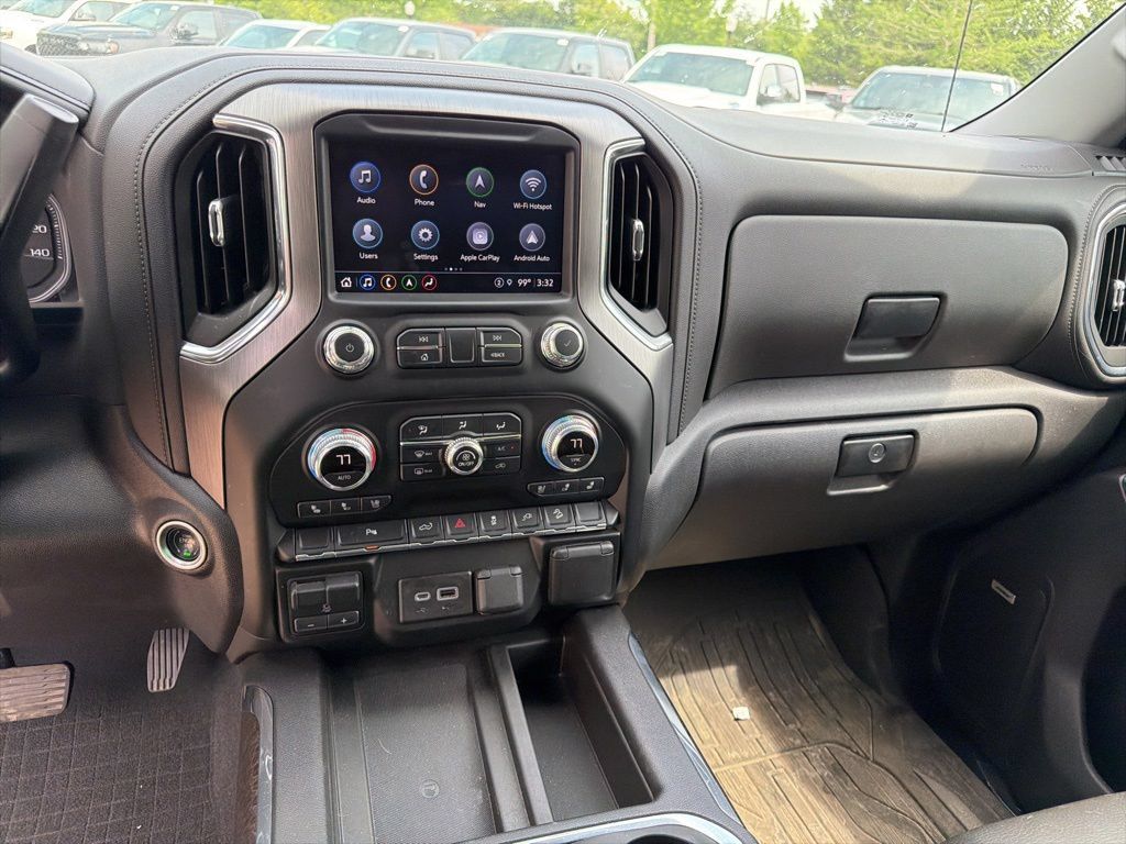 Used 2022 GMC Sierra 1500 Denali AWD/4WD image 10