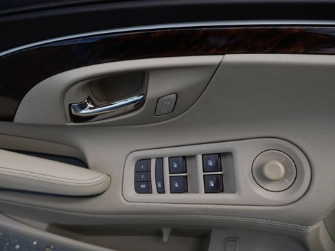 Used 2015 Buick LaCrosse Premium w/ Driver Confidence Package #1 FWD image 16