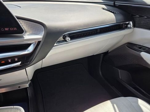 Used 2024 Cadillac Lyriq Sport RWD image 25