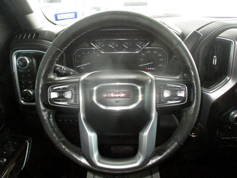 Used 2022 GMC Sierra 2500 SLE w/ SLE Convenience Package image 18