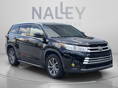 Used 2017 Toyota Highlander XLE FWD image 5