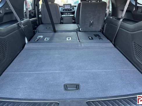 Certified 2023 Chevrolet Suburban LS image 17