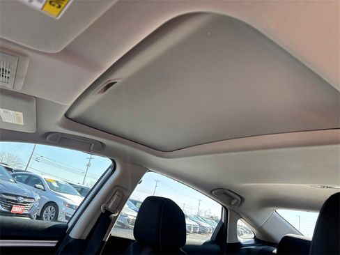 Used 2020 Honda Civic EX image 13