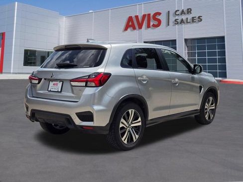 Used 2025 Mitsubishi Outlander Sport SE AWD/4WD image 6