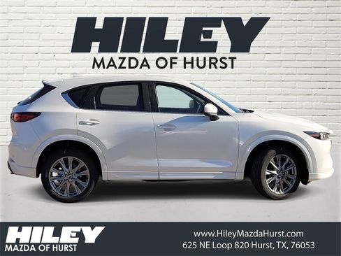 New 2025 MAZDA CX-5 AWD 2.5 S w/ Premium Plus Pkg image 2