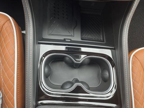 New 2026 Chrysler Pacifica Pinnacle image 46