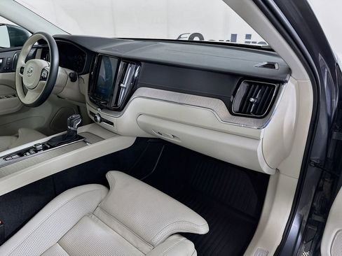 Used 2019 Volvo XC60 T6 Inscription w/ Protection Package Premier image 35