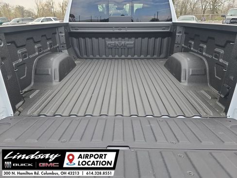 New 2026 GMC Sierra 1500 Denali w/ Technology Package image 28