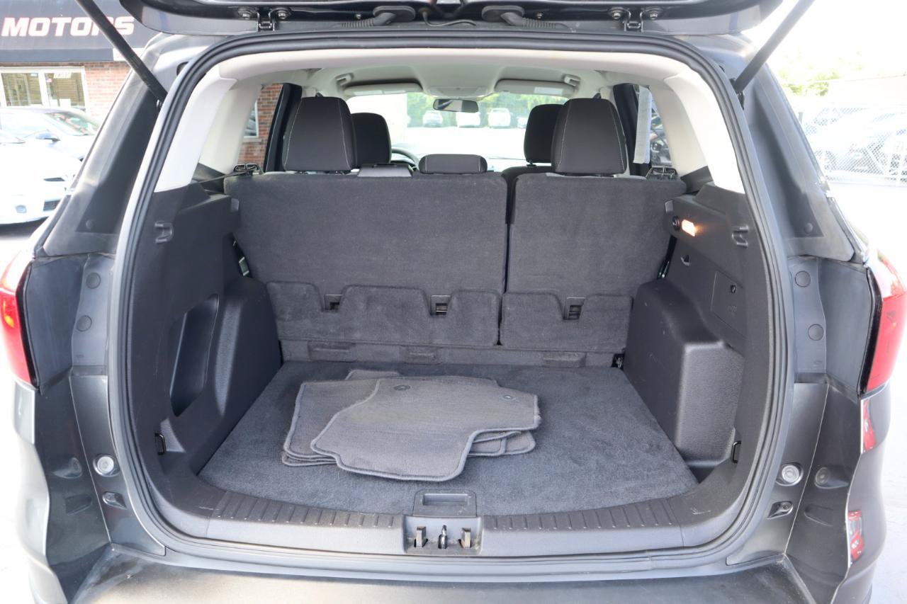 Used 2019 Ford Escape SE AWD/4WD image 14