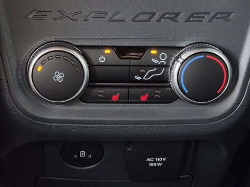 New 2026 Ford Explorer ST-Line w/ ST-Line Street Pack RWD image 13