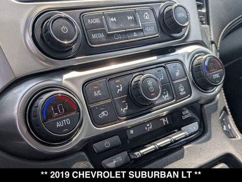 Used 2019 Chevrolet Suburban LT w/ LT Signature Package AWD/4WD image 24