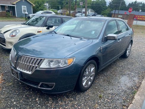 Used 2012 Lincoln MKZ AWD image 2