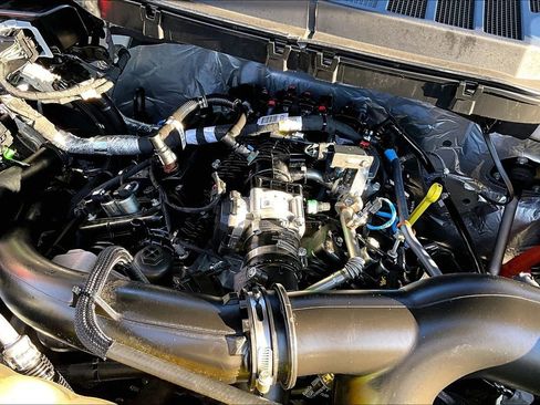 Used 2024 Ford F150 XLT w/ Equipment Group 302A MID image 31