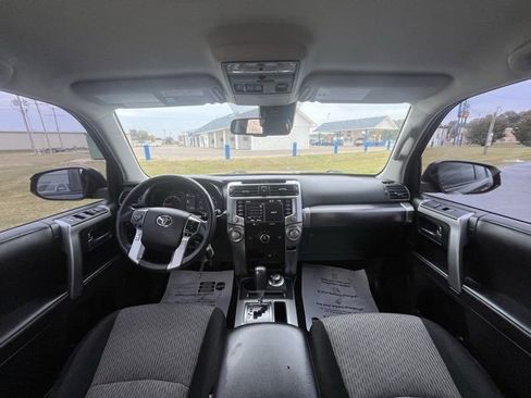 Used 2020 Toyota 4Runner SR5 image 10