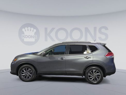 Used 2016 Nissan Rogue SL w/ SL Premium Package image 2