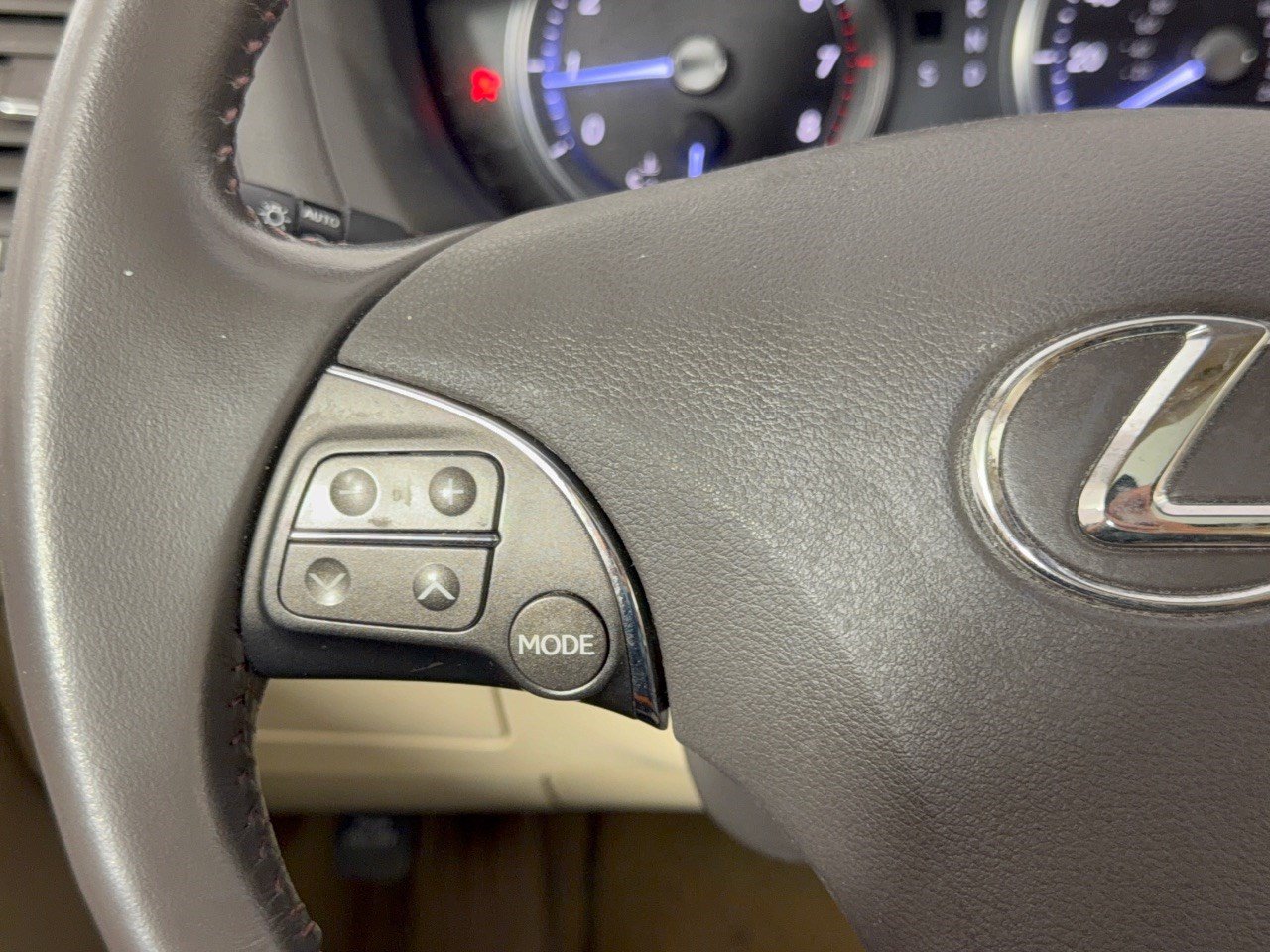 Used 2012 Lexus ES 350 FWD image 18