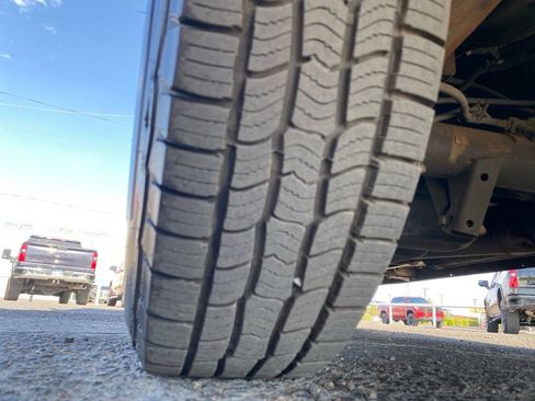 Used 2013 Ford E-150 and Econoline 150 w/ PWR Group RWD image 12